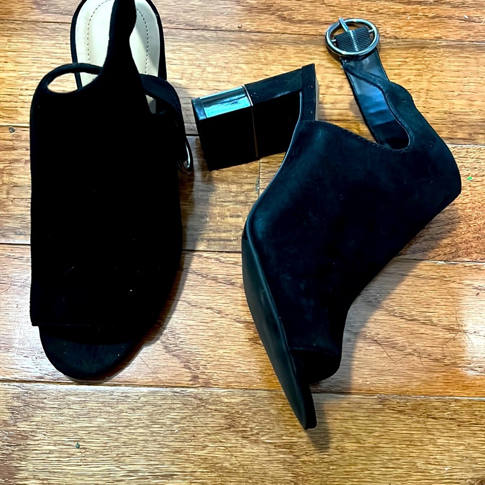 Alfanje block heels. 3”